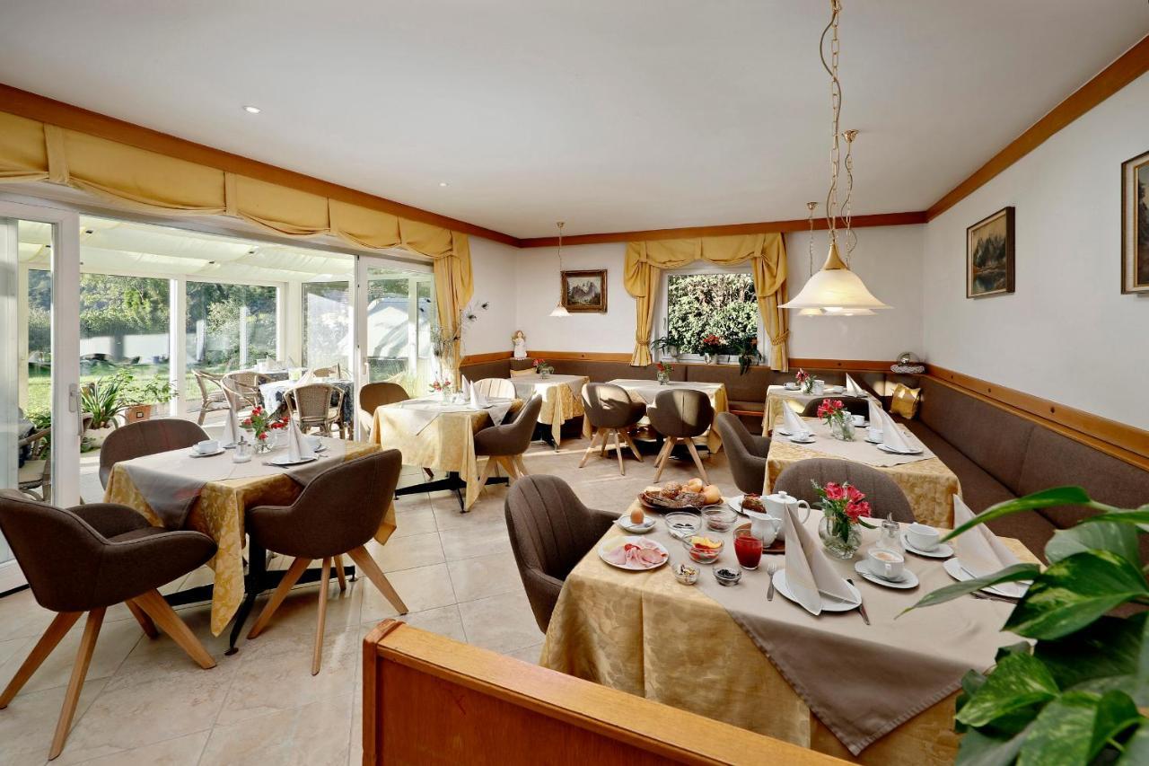 Pension Alpenblick Lagundo Bagian luar foto